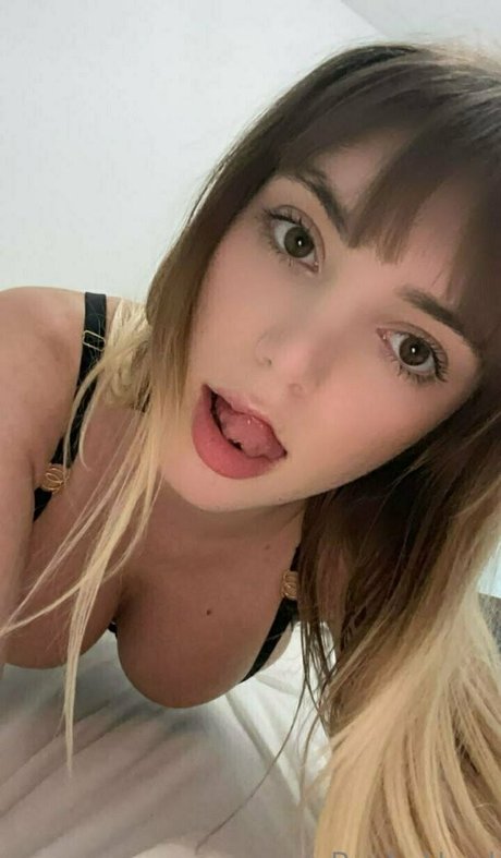 Paolahard model beautiful picture