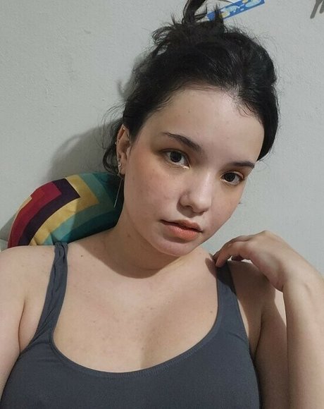 BellaPlays perfect actress galleries