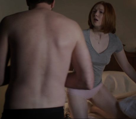 Molly Quinn pretty pornstar gallery