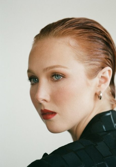 Molly Quinn sex pornstar pictures