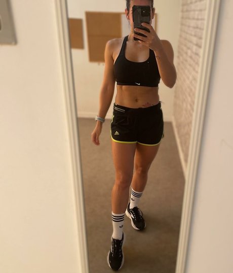 Sara Miller top actress img