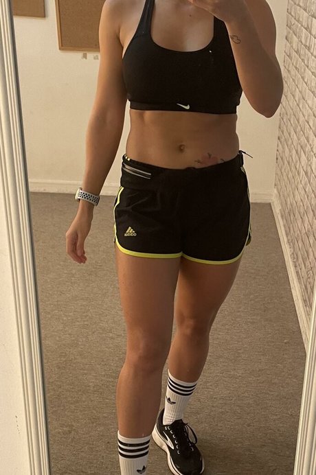 Sara Miller sex star galleries