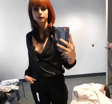 Morena Baccarin model perfect gallery