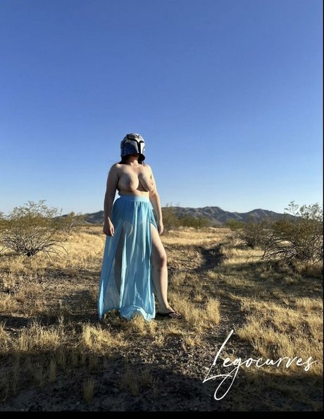 Curvy Nerd Penny nudes model photos