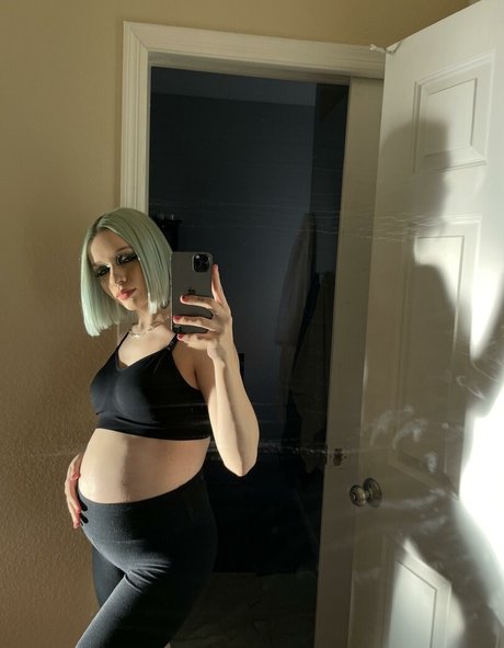 Peachy Shea high quality actress image