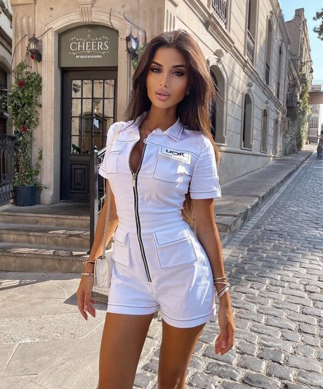 Sabina Agaeva free star galleries