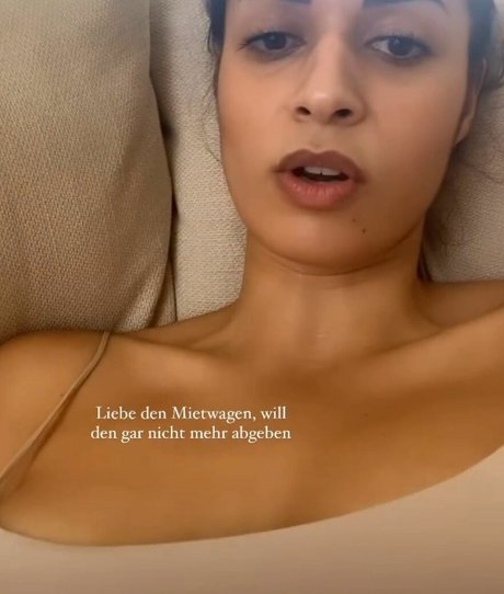 Shirin Azami free model archive