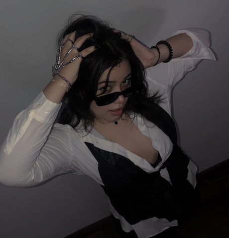 Jazzy Rosie star high quality pics