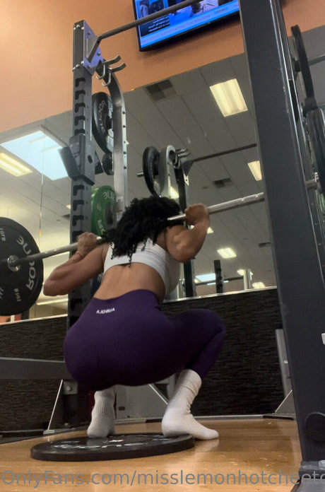 theultimatedeciever nudes star photo