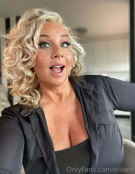 elixerr pornstar xxx images