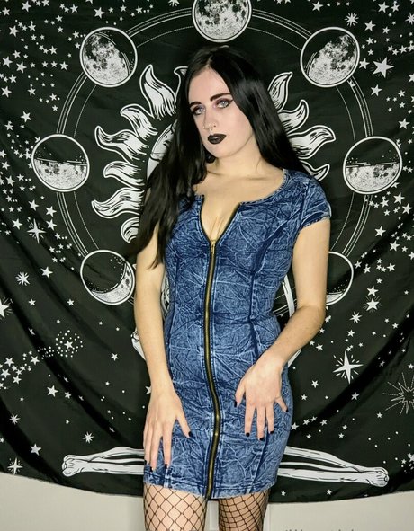 lilgothhunny model hot archive