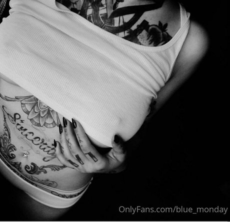 blue monday model naked photo