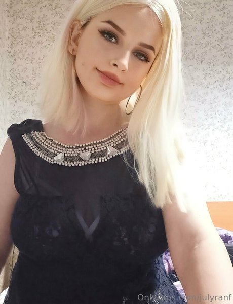 julyranf top star gallery