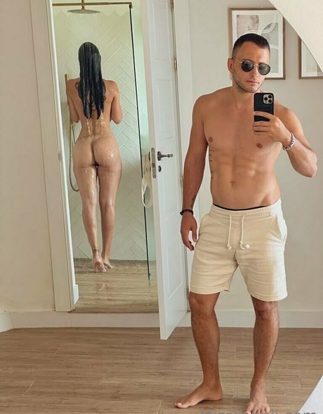 missyennii free model exclusive photo