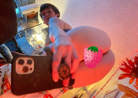 laylas universe free sexy model img