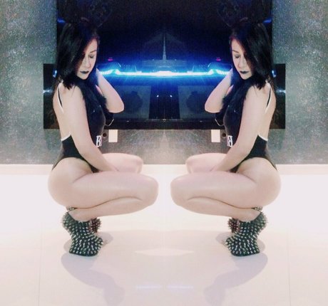 renatapalhanno erotic actress picture