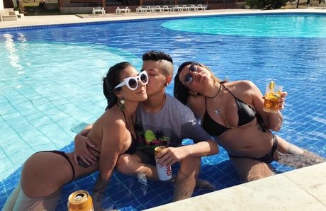 renatapalhanno perfect star gallery