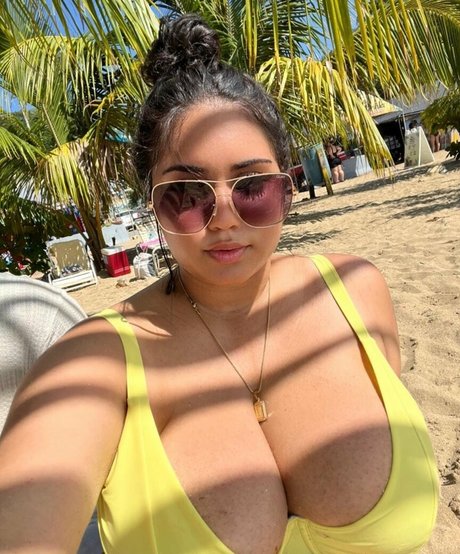 Yadamxox actress photo