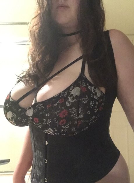 Ourladyofincognito nudes model picture