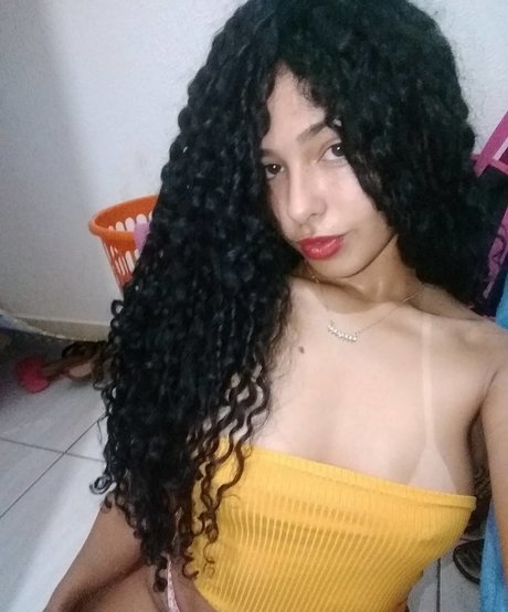 lesbian feet onlyfans hot nude pic