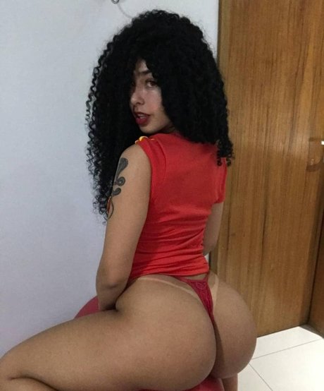 Mirian Gabriela model nudes pics