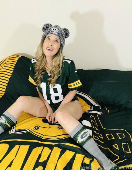 leeshalynne porn model pictures