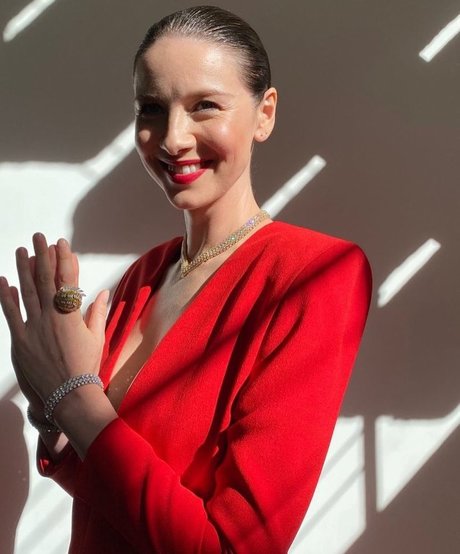 Caitriona Balfe model exclusive photo