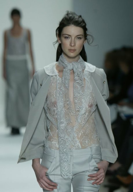 Caitriona Balfe beautiful actress pic