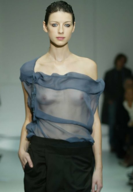 Caitriona Balfe nude actress gallery
