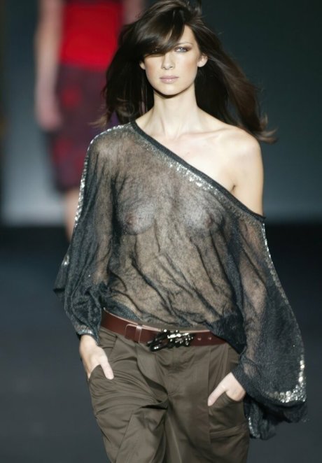 Caitriona Balfe model sexy galleries