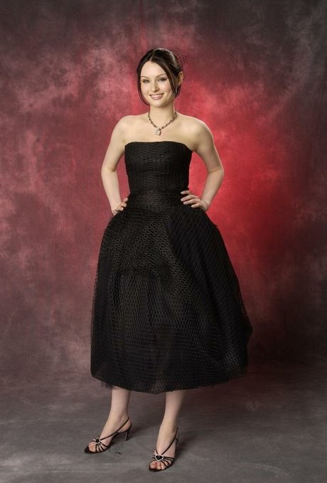 Sophie Ellis Bextor naked pornstar pic