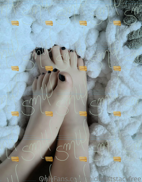 midweststacyfree naked actress pictures