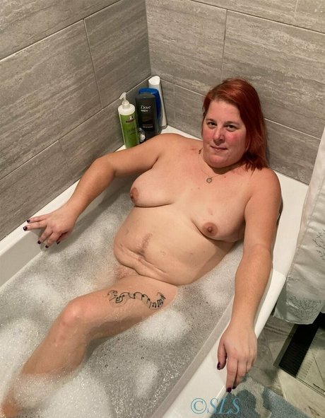 rckyshow star nude pic