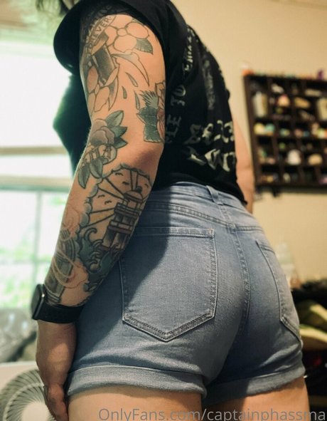 captainphassma high quality pornstar image