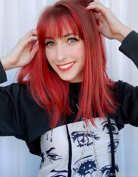 evvils exclusive pornstar pictures