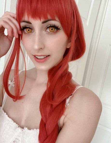 evvils xxx model photos