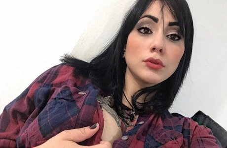 Deborah Milano pornstar nice pictures