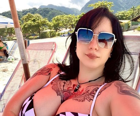 Deborah Milano pretty star archive