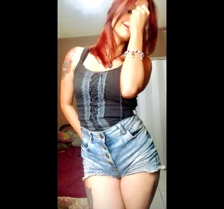 Deborah Milano high quality model photo