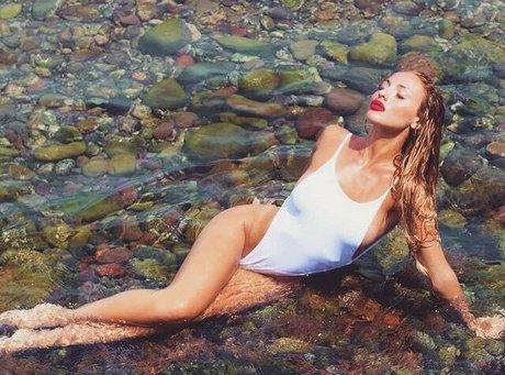 Tanya The Cat star free galleries