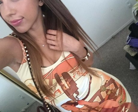 JackieMButler star erotic pic