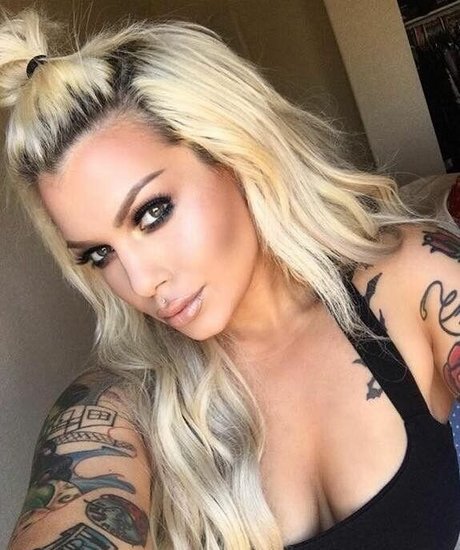 Baileysarian model perfect image