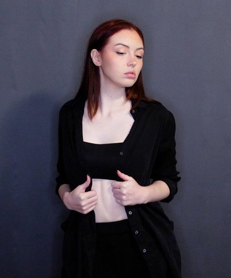 Quantum ASMR model xxx pics