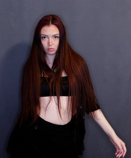 Quantum ASMR erotic pornstar pics