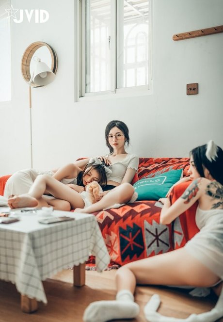 Tsai 919 star hot photos