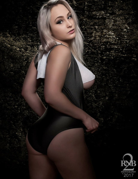 Kepitasecrett hot model pic