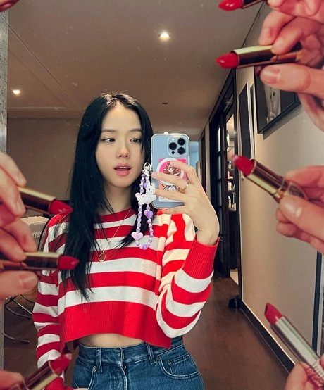 Jisoo star nice pictures