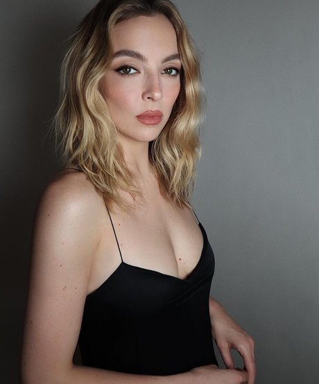 Jodie Comer high quality pornstar photos
