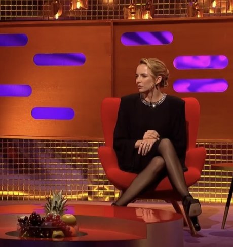 Jodie Comer model hot archive