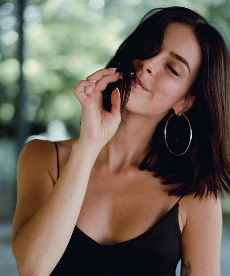 Lena Meyer Landrut erotic model photos